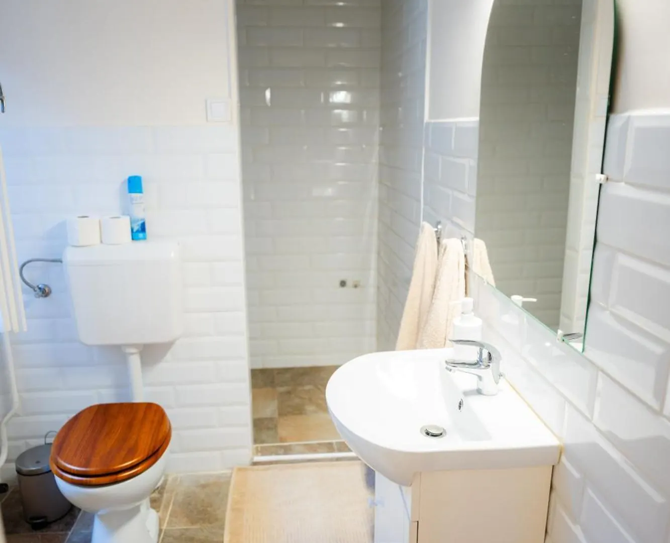 Carlone House Apartman Eger